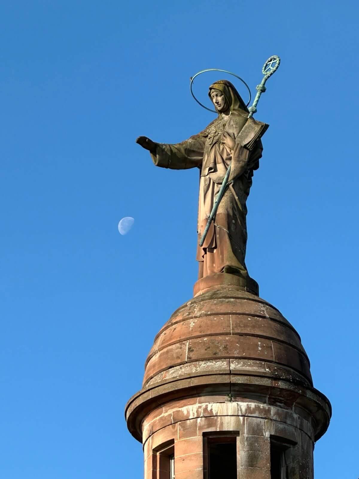 Die Geschichte der heiligen Odilie und dem Odilienberg im Elsass